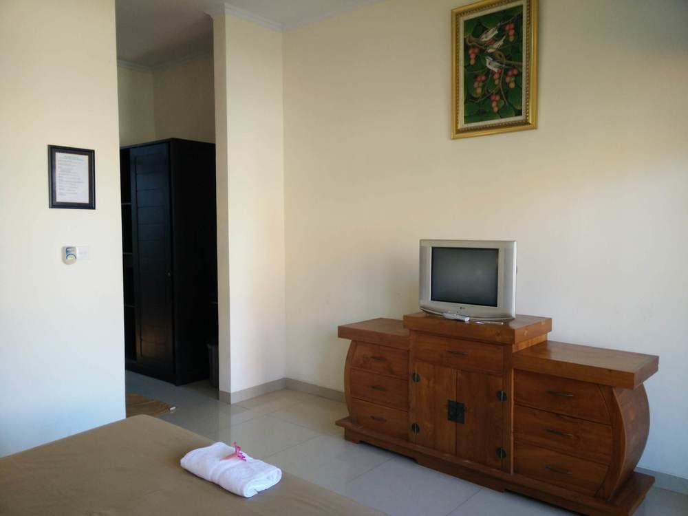 Yulia 2 Homestay Sanur Ngoại thất bức ảnh